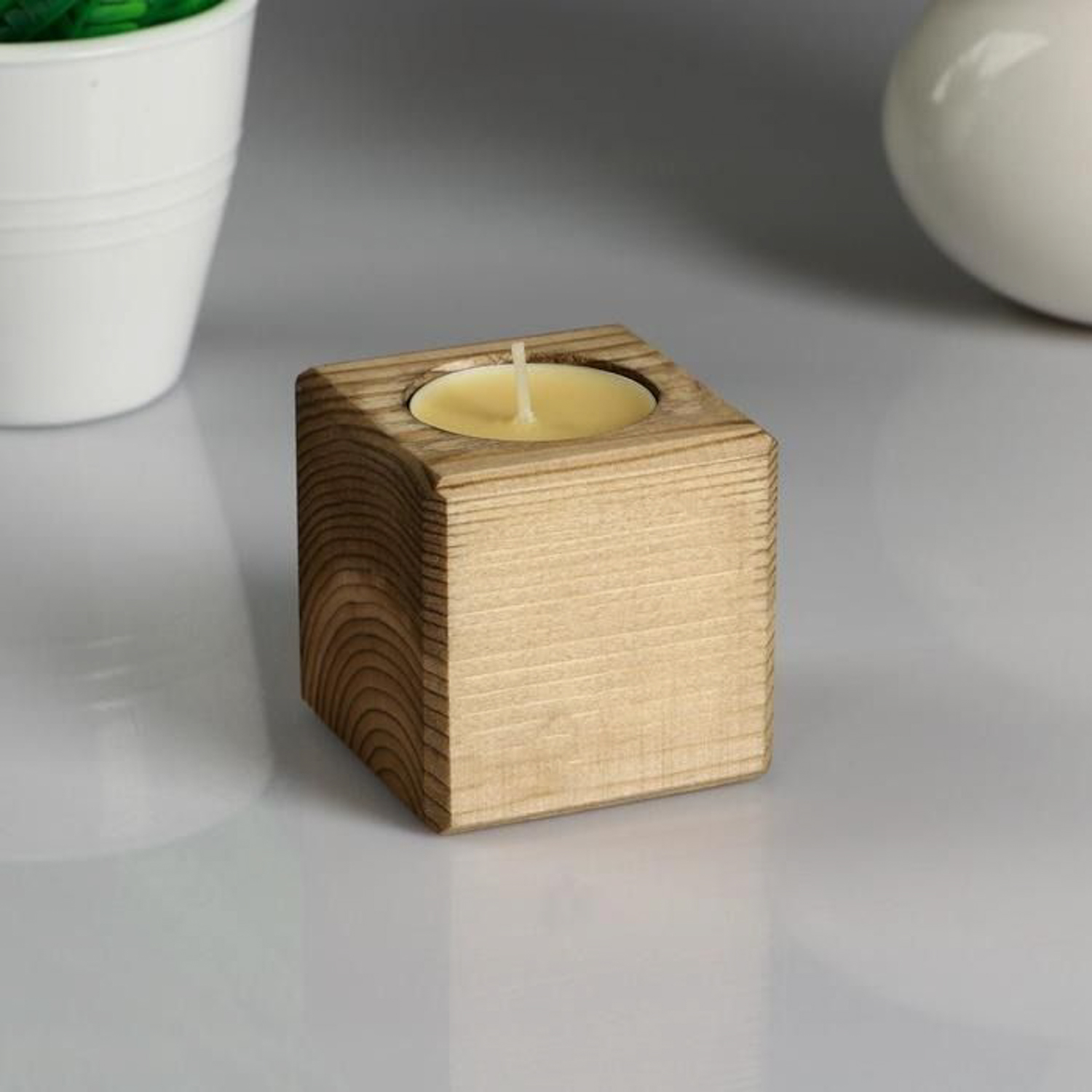 Декоративный подсвечник "Орех", со свечой "Манго" 5149942 Декоративный подсвечник "Орех", со свечой "Манго" 5149942