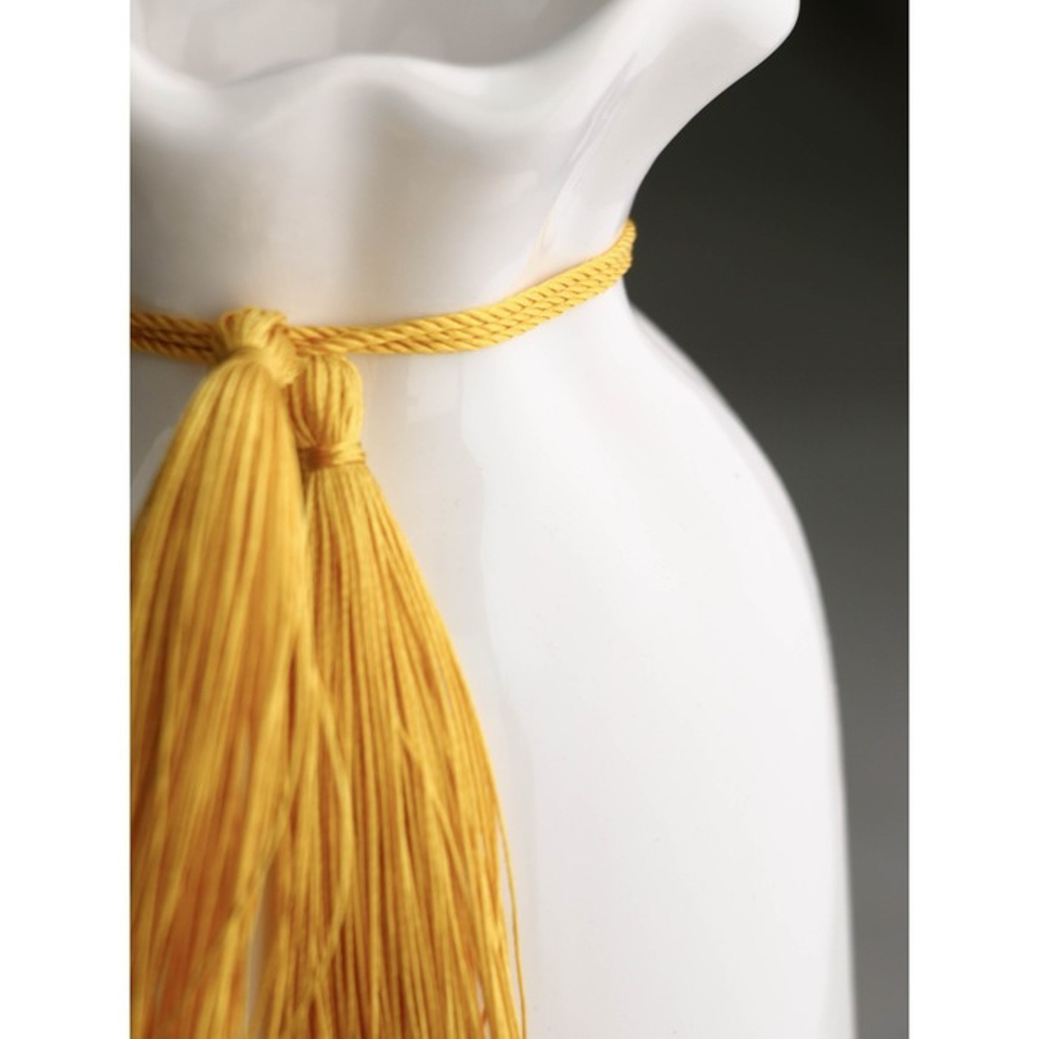 Ваза настольная «Мешочек», h=21 см, цвет белый, керамика, 1 сорт, Иран