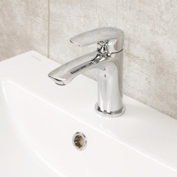 Смеситель для умывальника Milardo Rora RORSB00M01, короткий излив, рычажный