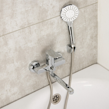 Смеситель для ванны Demi Milardo DEMSB02M02, длинный излив, однорычажный, с лейкой