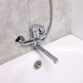 Смеситель для ванны Milardo Simp SIMSB02M02, длинный излив, однорычажный, с лейкой